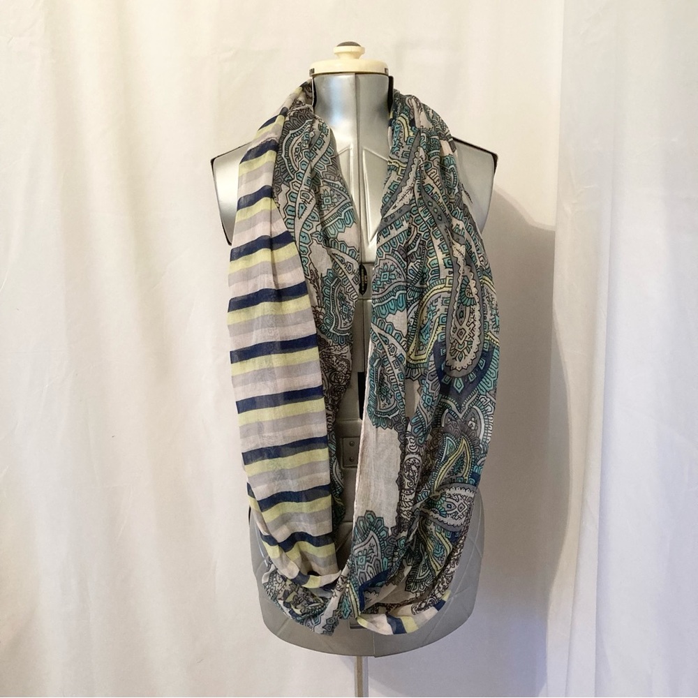Paisley & Stripes Infinity Scarf - Picture 3 of 3